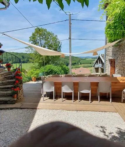 Bed & Breakfast La Tourelle Saint-Barthélemy-de-Vals